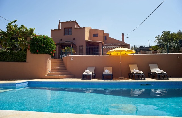 3 Schlafzimmer Villa wenige Minuten von den Stränden und Golfplätzen von Alvor