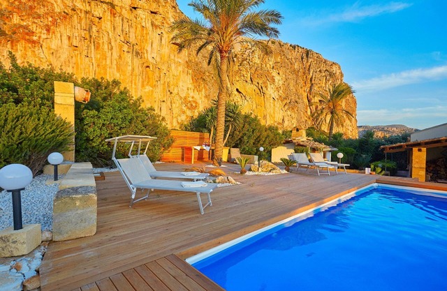 3 Bedroom Villa, Pool, Western Sicily, Beach 600m