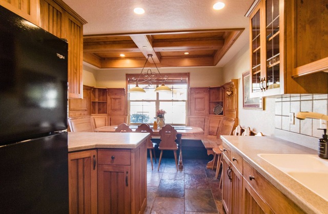 3 Bedroom Zermatt Villages 773 Condo
