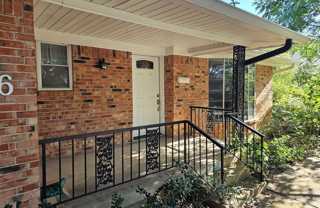 3 Bedrooms /2 Baths by White Rock Lake - Dallas Arboretum