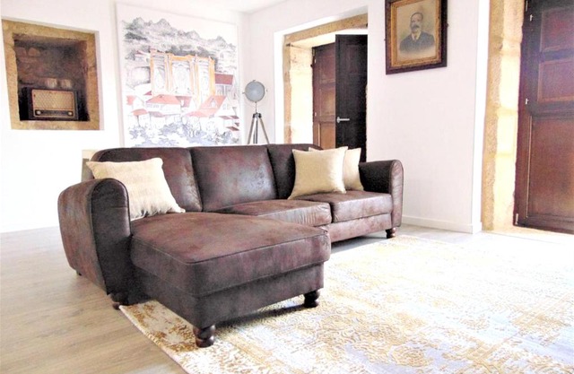 3 bedrooms house with garden at Salzedas