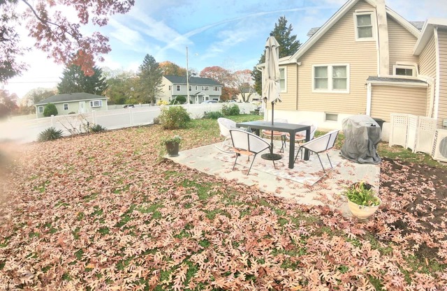 3 Br Apt Private, COZY 1 King Bed, 2 Queen Bed, PetPal