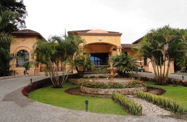 3-BRM VILLA INNEN VALLE ESCONDIDO RESORT
