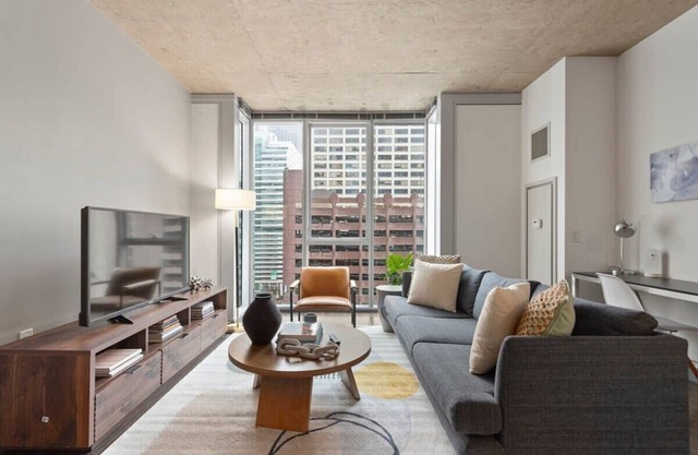 Group Home: 3 Luxe Apts, Spacious, Central