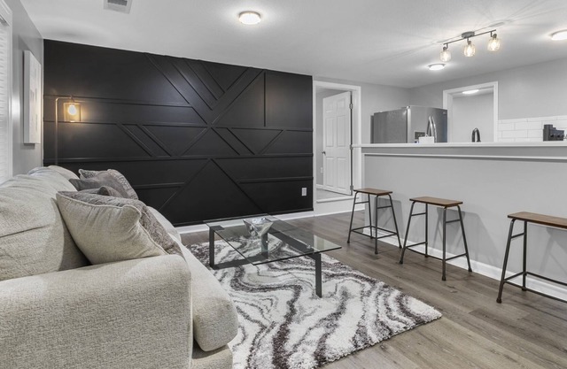 3 King Beds, TV's in Every Bedroom, Pet Friendly KSKAED4904