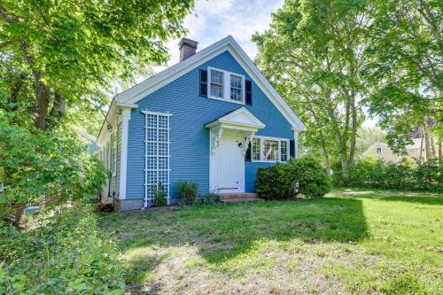 3 Mi to Beach Historic Farmhouse on Cape Cod!