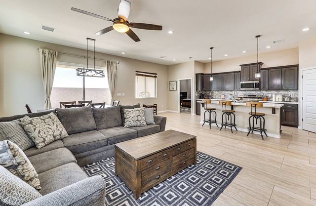 3 Mi to Colorado River: New-Build Family Home!