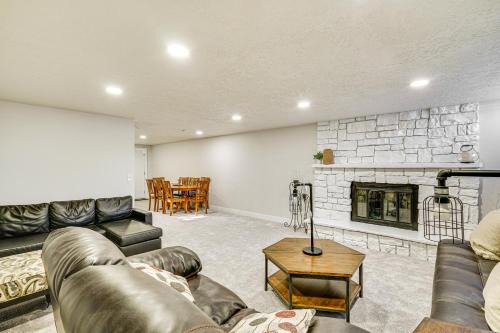 3 Mi to Valley Fair Mall Salt Lake City Apt!