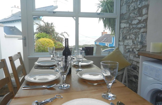 3 Prospect Place, New Quay