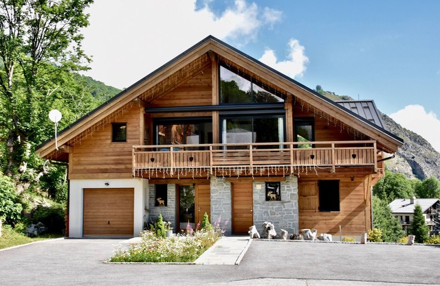 3-Zimmer-Chalet aus Holz 48 m2