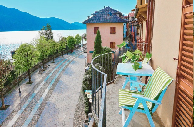 3-Zimmer-Wohnung mit Sonnenbalkon an der herrlichen Seeuferpromenade von Cannobio