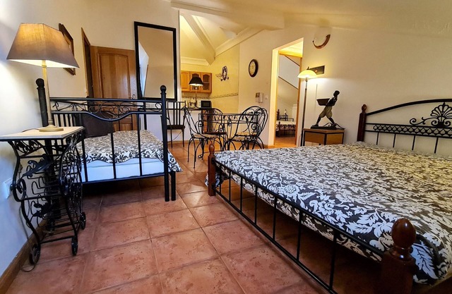 3 Room Residence