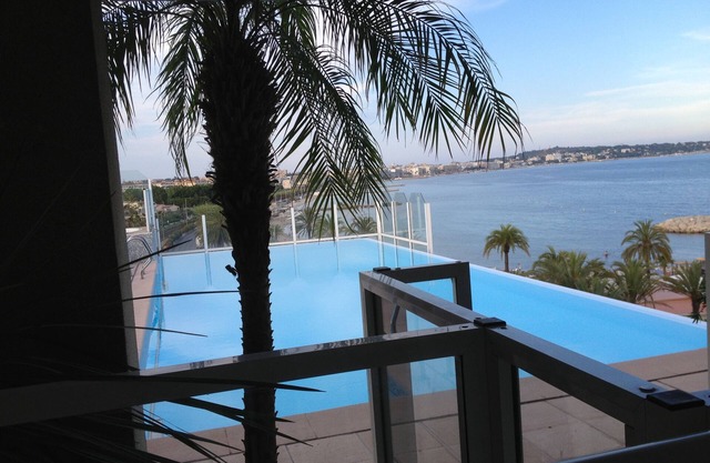 3-Zimmer Wohnung WATERFRONT GULF JUAN PALAIS NAPOLEON