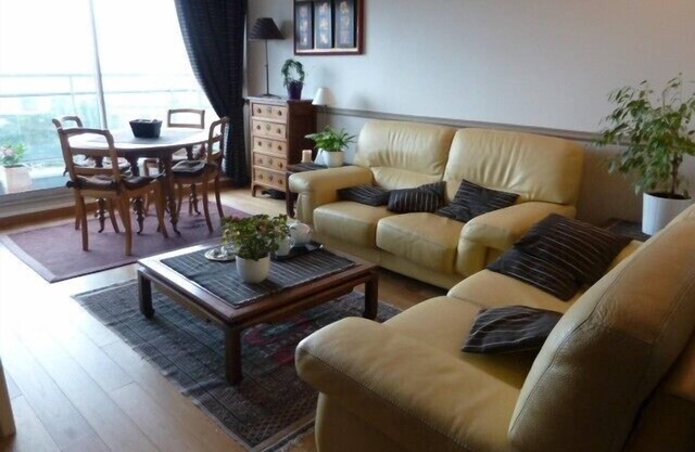 Wohnung in Paris, komfortabel, hell, 3 Zimmer, neu, Parken möglich