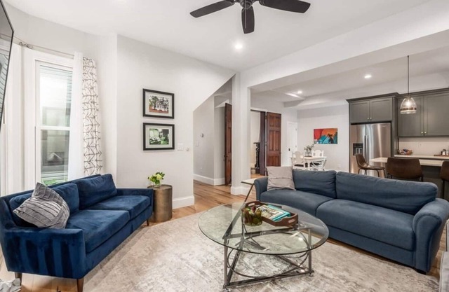 Big Grey | 3 Suites | 5 Queens | OSU 1/2mi