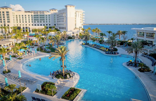 3 Units with Scenic Harbor Retreat – Great for Relaxing Coastal Escapes