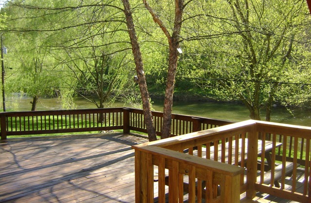 Die Creekside Lodge am Walker Creek Retreat