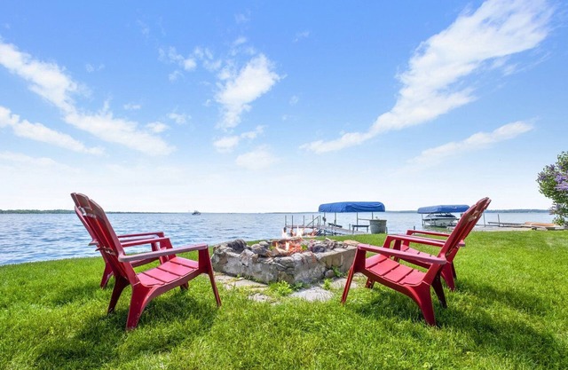 30 Night Rental - Quaint Country Charm 45 Minutes from Toronto