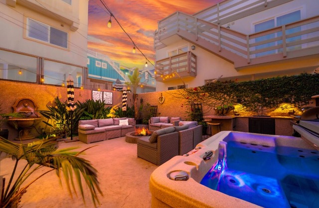 30+ Night Stay W/Hot Tub & Ocean Views