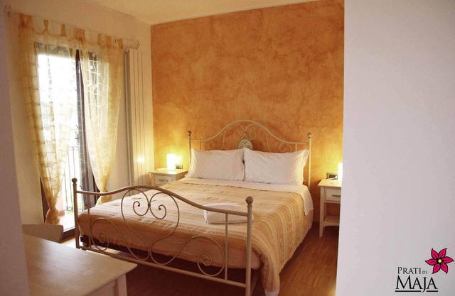 30 qm Studio-Apartment - Kochnische mit Wohnbereich, Schlafbereich, Badezimmer