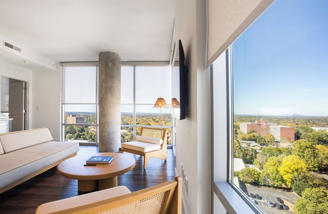 3005 Buckhead - 2 Bedroom Suite