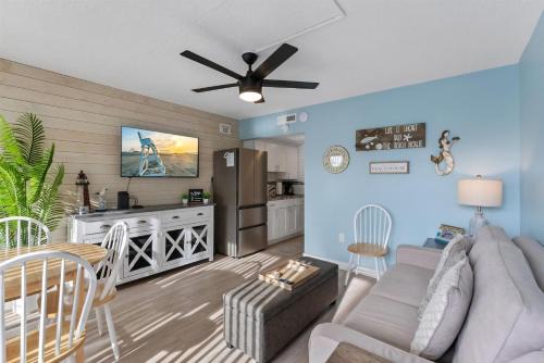 301 Ocean Ave, Unit 102 - The Harbor Light