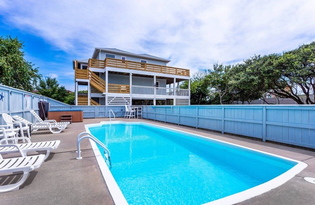 3043 Sandy Shores * 5 Min Walk to Beach * Pool