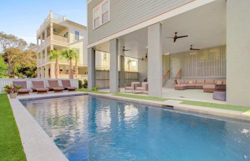 311 Carolina by AvantStay Rooftop Ocean Views w Pool