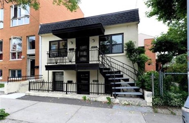 # 538 Atemberaubende, geschmackvoll eingerichtete APT in Downtown East