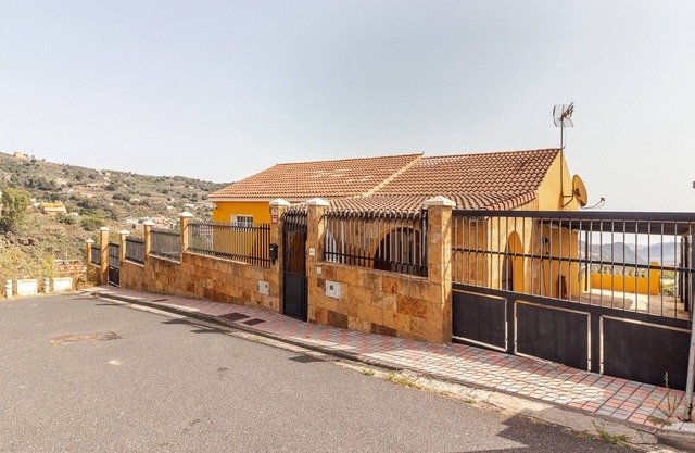 Flatguest Villa Mayca - Wifi - Terrace