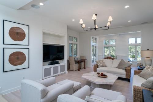 3709 Seabrook Island Road