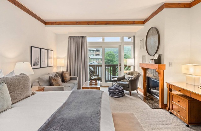 # 374 | Studio | Timberline | 3rd Floor Mt Mansfield Ansichten