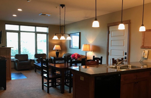 Luxesuite, 1 Bett, Blick auf den Mt 375