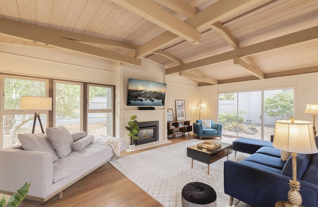 3830 The Caddy Shack - Separate Guest Suite, Available for Extended Stays!