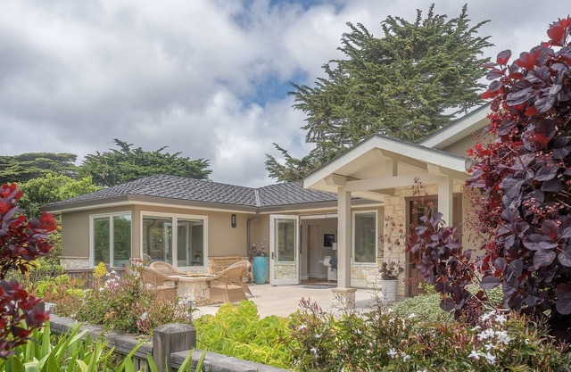3888 Seas The Day 3 Bedroom Home by Redawning