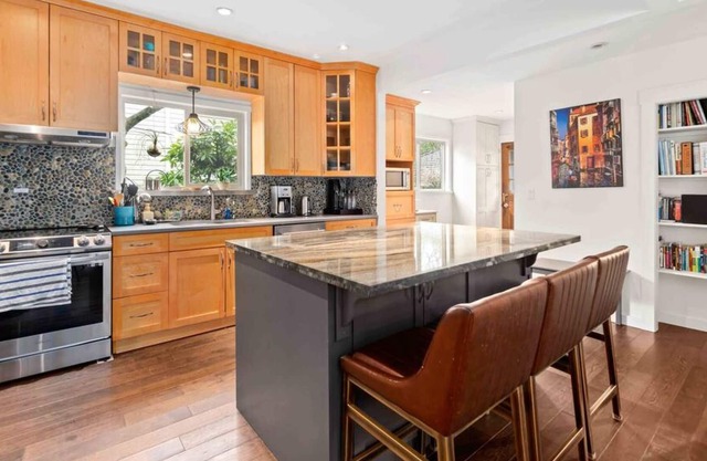 3BD Home Away From Home!