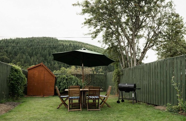 3BD House Fantastic Mountain views Innerleithen