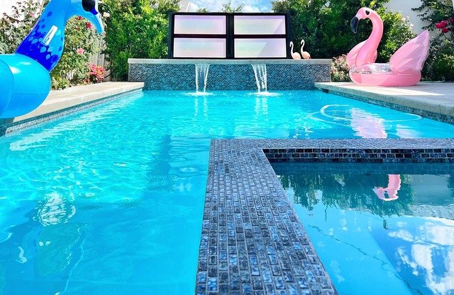 3bd private oasis / saltwater pool-spa / private & safe /15mins from Hollywood