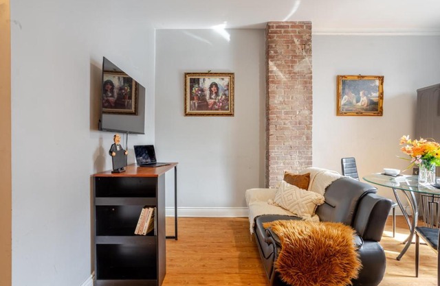 3BDR Penthouse, Rooftop and BBQ in Crescent