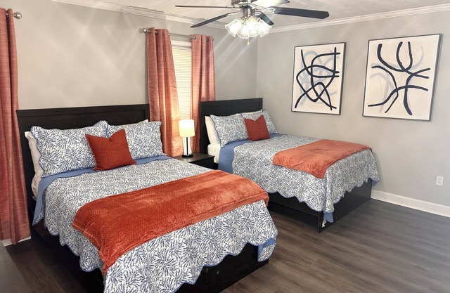 3beds, Car Garage, 20miles to Amazon Site