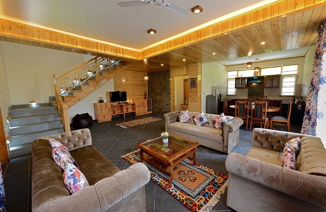 3BHK Luxus-Ferienhaus in Treetops Cottage, Manali