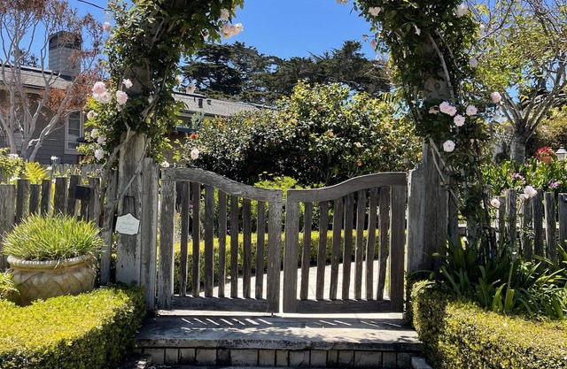 3BR-2. 5BA Charming, Immaculate, privater Carmel Startseite