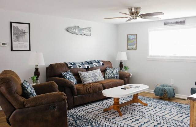 3BR Cozy Retreat | Pet-Friendly