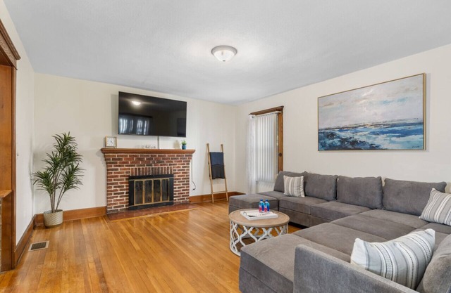 3BR Gem, 10 min to Yale, walk to Tweed