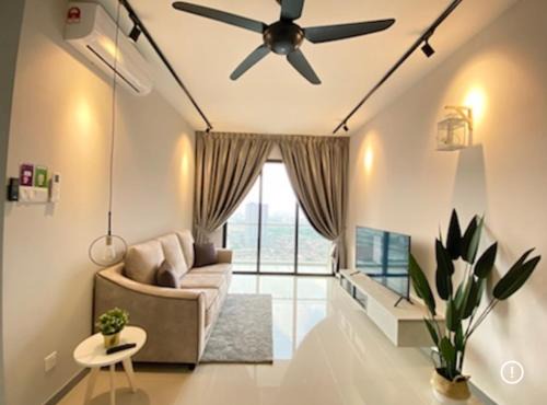 3BR Near Desa Park City MONT KIARA