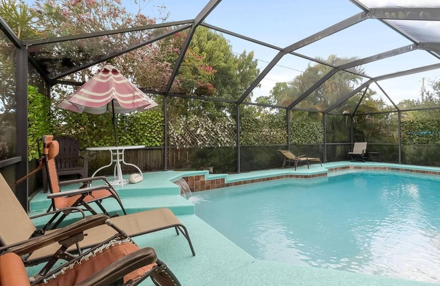 3 Bedroom Pool Home with a Hot Tub