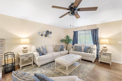 3BR Retreat in Cottonwood with Plenty of Space and Fun