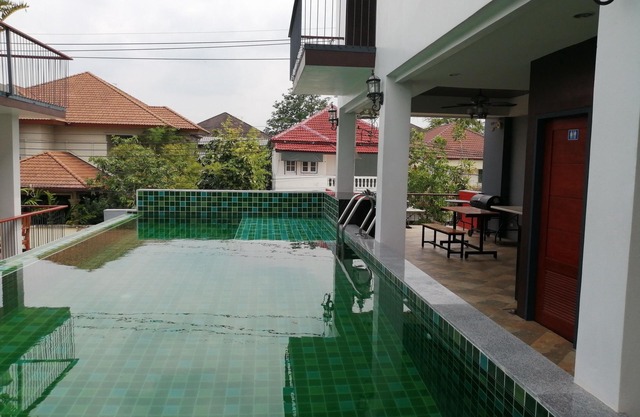 3BRs 5 BathRms mit privatem Pool in BKK, 3 km zur U-Bahn, 9 km zum Flughafen BKK