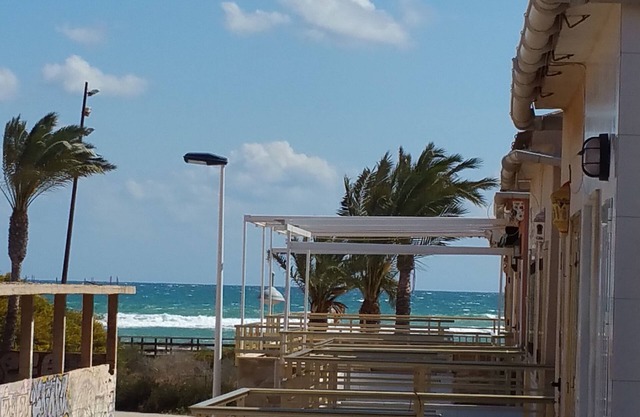 3 Minuten zu Fuß vom Sandstrand des Mittelmeers, ruhiger Ort, ideal für Familien