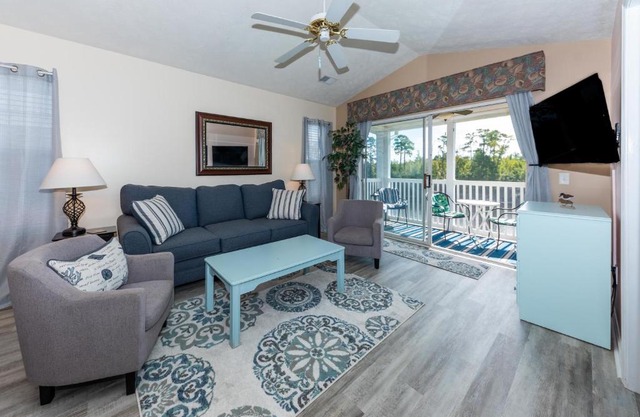 3rd Floor Waterfront Condo Sleeps 6 - 2 bed 2 bath Waterway Village 16G Awesome Views